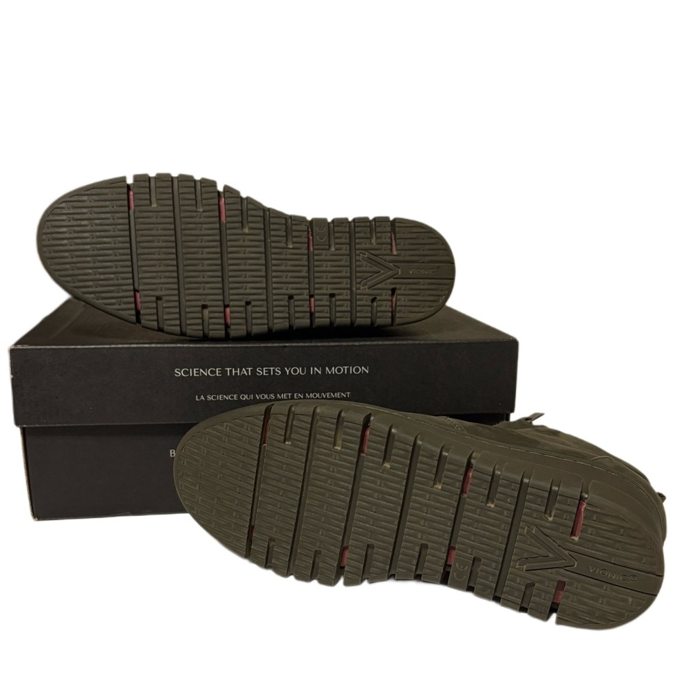 Vionic Olive Ankle Booties NWT - image 9